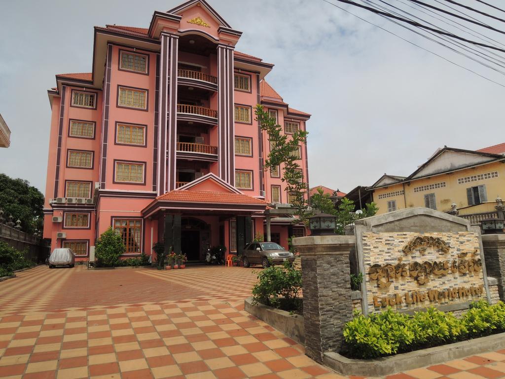 attraction-Where to stay in Kratie Hotel 2.jpg